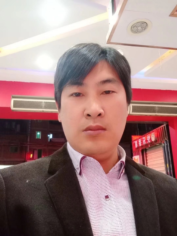 奔跑的第二张照片--明溪征婚网