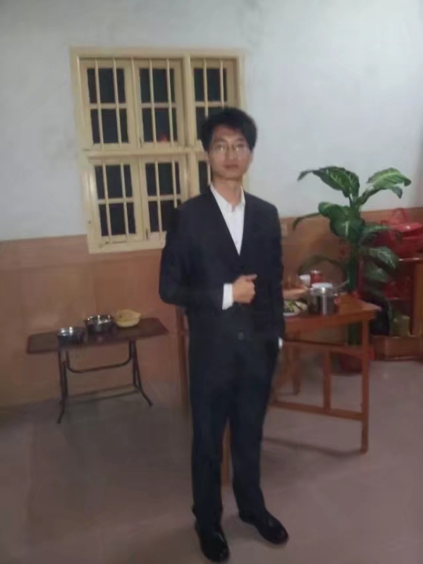 潇湘剑雨的第一张照片--明溪征婚网