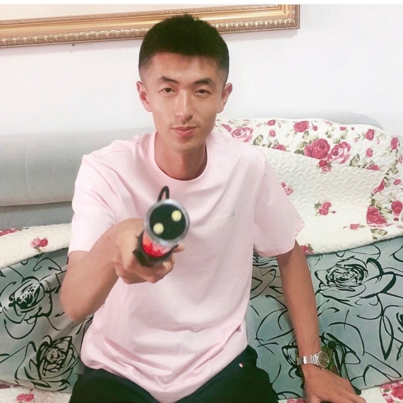转身留下孤独的她的第一张照片--明溪征婚网