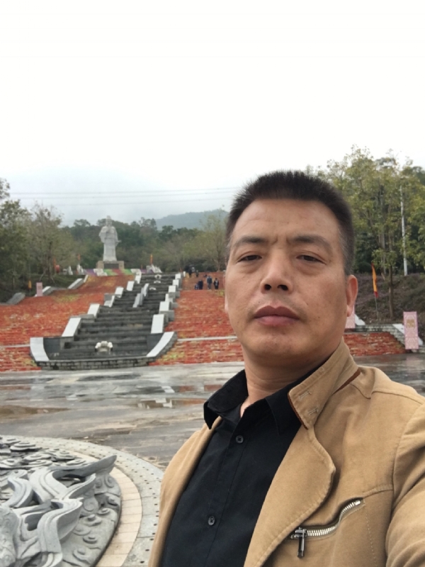 开心的松鼠的第一张照片--明溪征婚网