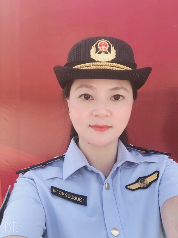 明明的第一张照片--明溪征婚网