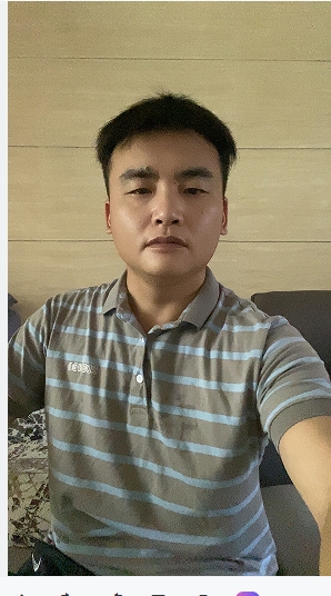 走在红毯那一天的第二张照片--明溪征婚网
