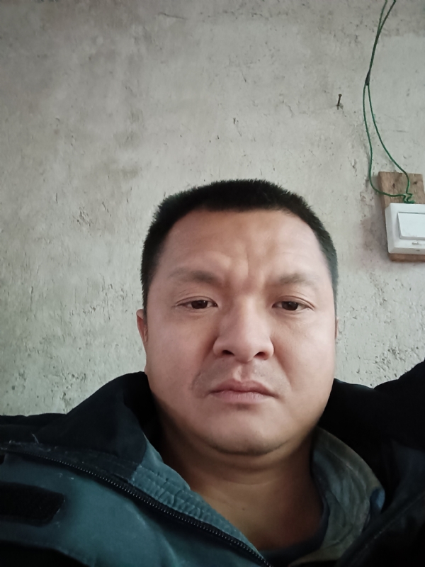 兰成龙的第二张照片--明溪征婚网