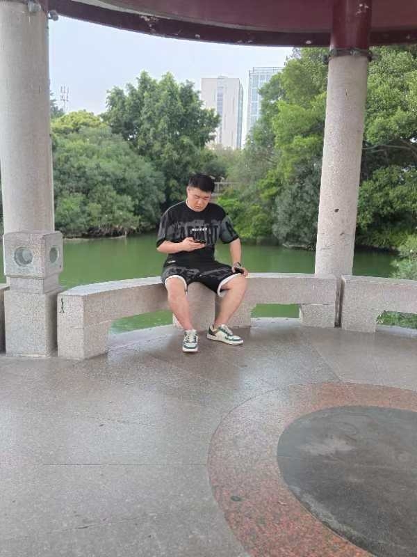 不善挽留的第一张照片--明溪征婚网