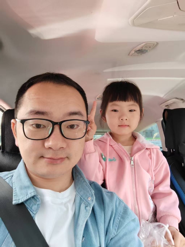 知天晓的第一张照片--明溪征婚网