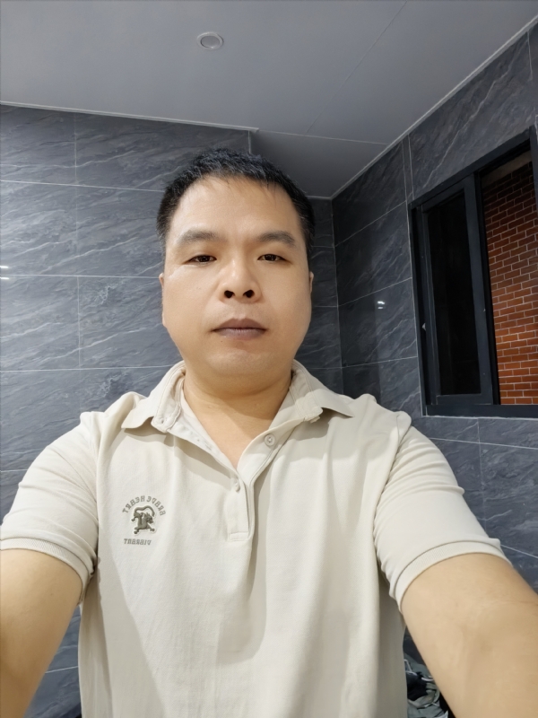 刘两水的第一张照片--明溪征婚网